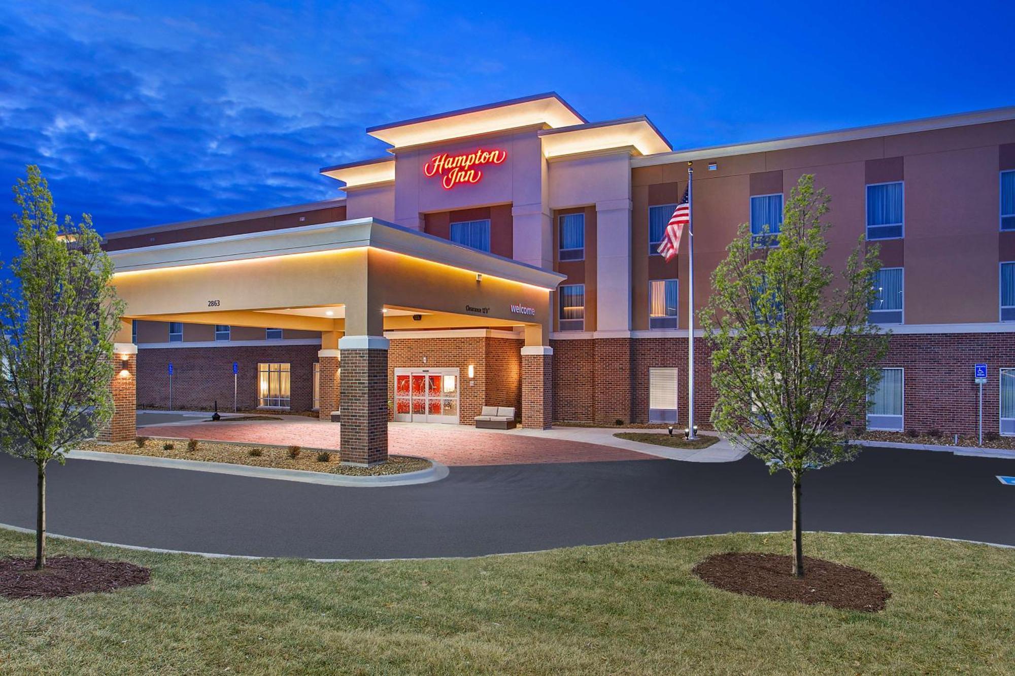 Hampton Inn Вансен Екстериор снимка